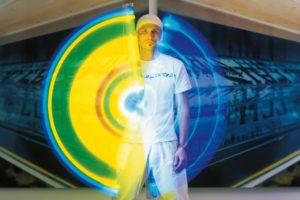 hans kotter, licht in bewegung, leuchtstoffröhre (langzeitbelichtung), 2001