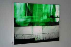 tv-shot, dia leuchtkasten genäht aus folie, 2003