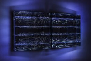   beyond light „lines“, metall spiegel plexiglas led licht, bildrecht, wien, 2015