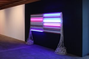 mehr licht, replaced, leuchtstoffröhren kontaktunterbrecher wandfarbe, europäisches künstlerhaus oberbayern, 2013