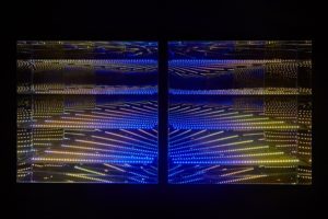   beyond light „lines“, metall spiegel plexiglas led licht dmx-steuerung, samuelis baumgarte galerie, bielefeld, 2016