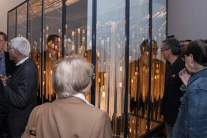  almost, metall spiegel plexiglas trailer led's, osthaus museum, hagen, 2013 