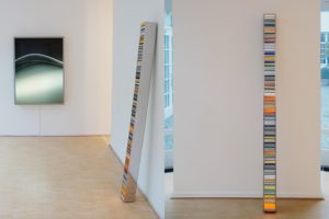colour code, leuchtkasten edelstahl poliert und diapositiv, galerie klaus benden, köln, 2008